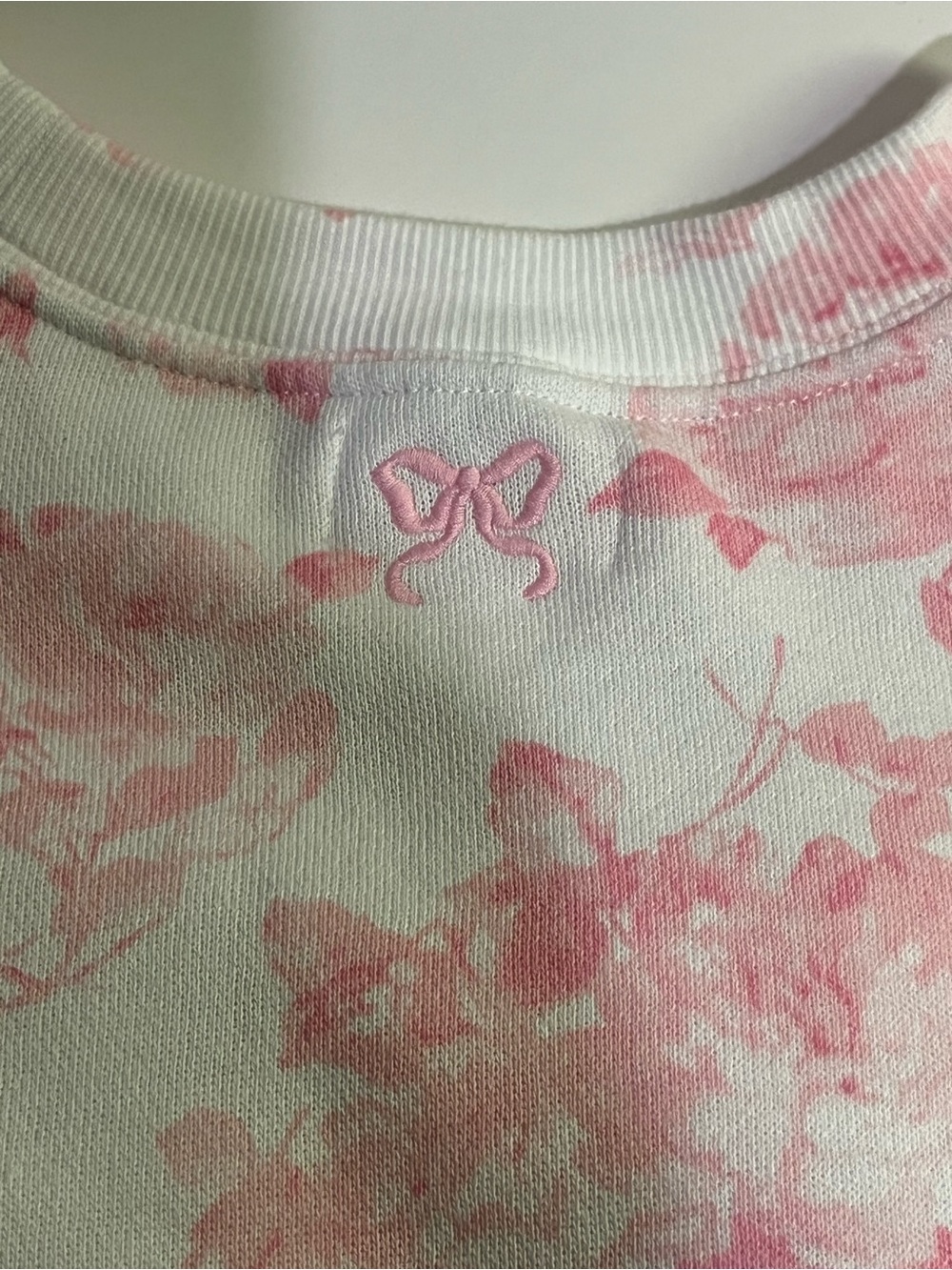 PINK ๐ LOVESHACK FANCY ๐ Collaboration sweatshirt ๐๐๐๐๐๐๐๐๐๐๐๐๐๐๐๐๐ - Picture 6 of 7